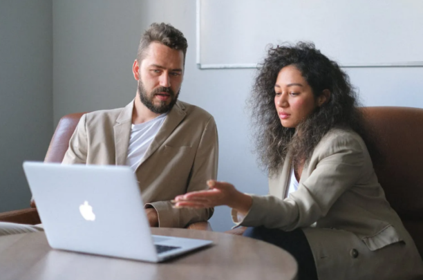 A female accountant discussing